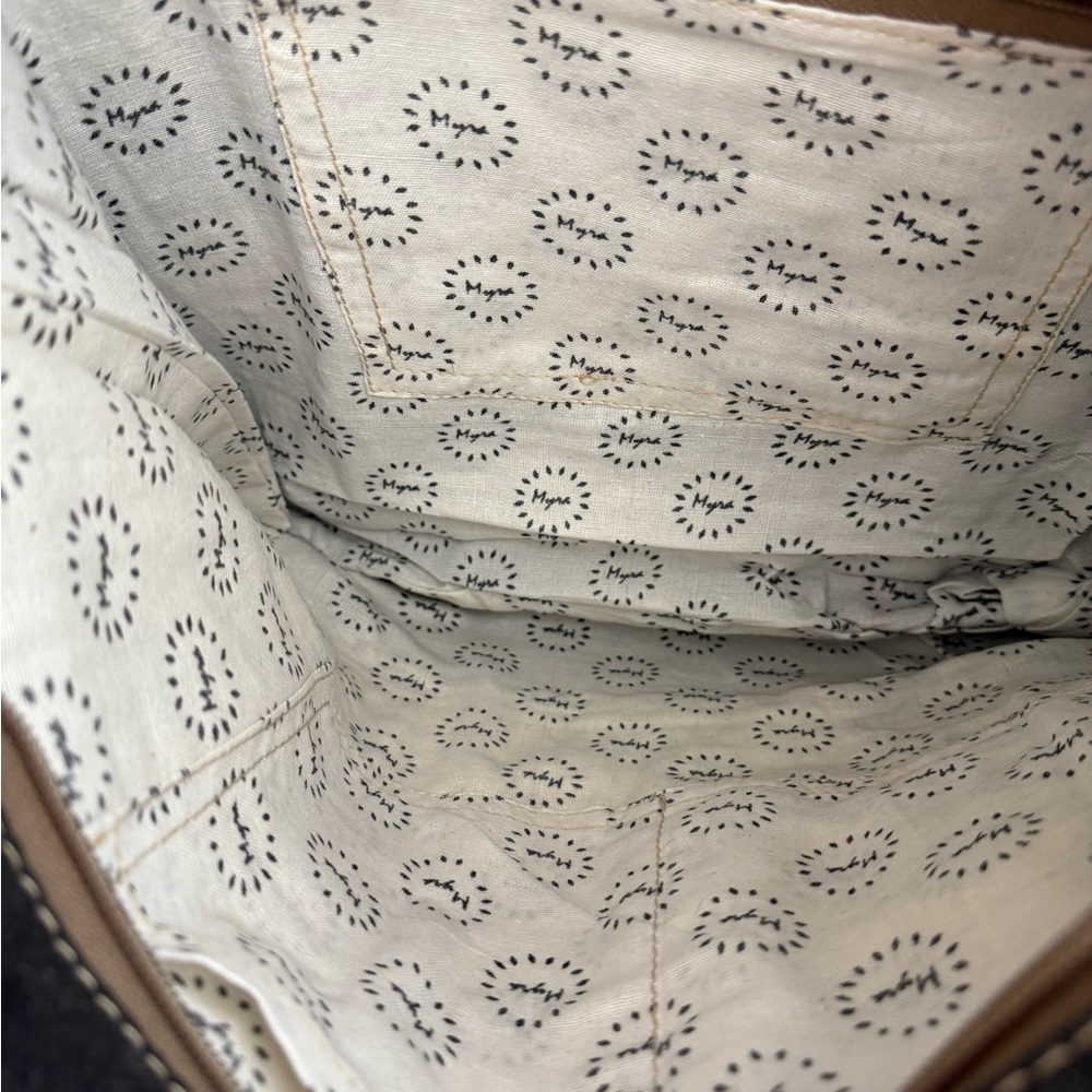 Myra Bag-Amazing Maze Tote - Picture 12 of 15